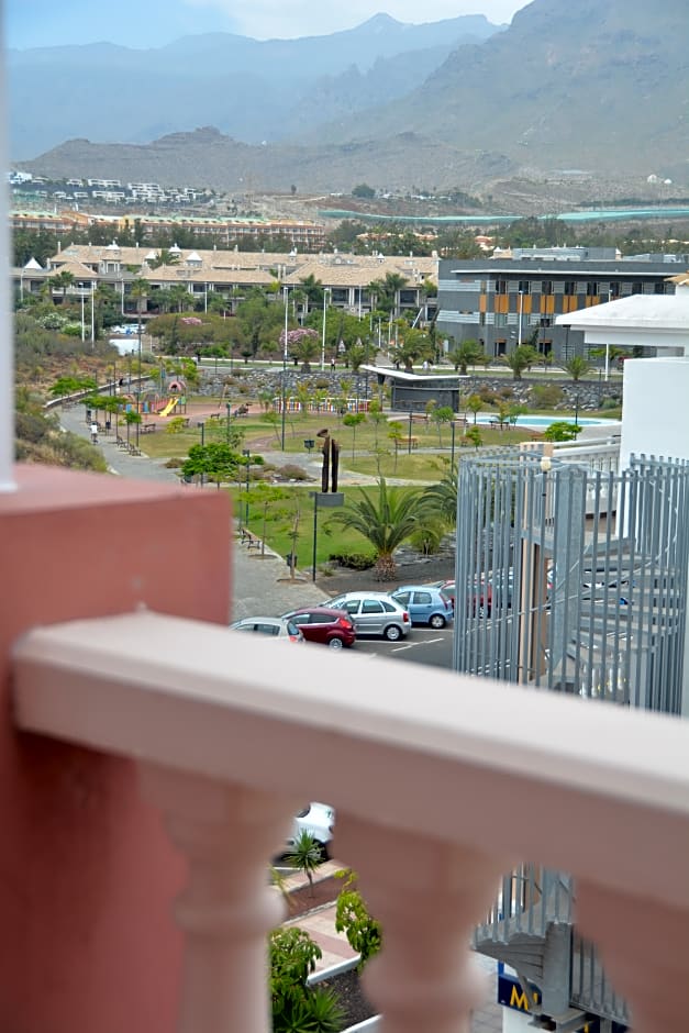 Marola Park Apartmentos