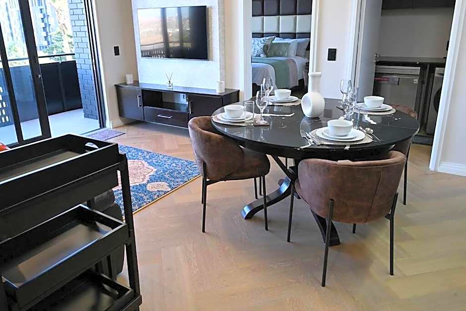 BGS Luxury -Two-bed -Nine Palms