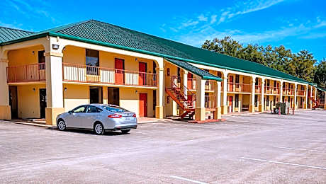 Hotel Brewton
