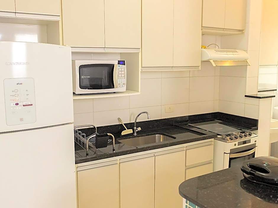 Apto Praia Grande (250m) - Condomínio Jequitibá PISCINA AQUECIDA SALÃO DE JOGOS