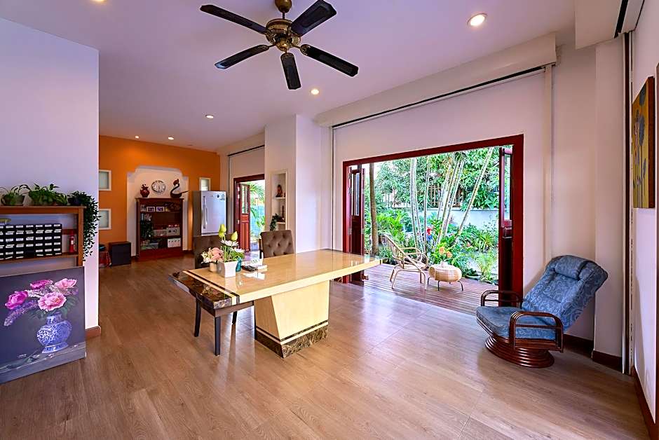 Jinta Andaman Kata Beach