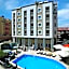 Almena Hotel