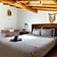 Aldeia Caiçara Surf House