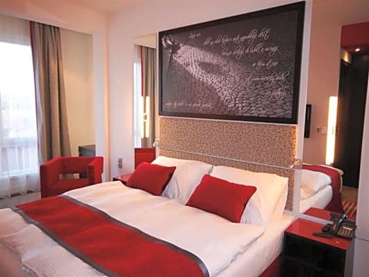 Red & Blue Design Hotel Prague