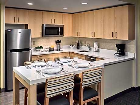 One Bedroom Suite Two Doubles Mobility Accessible Tub