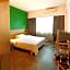 Liwan Lake Garden Inn