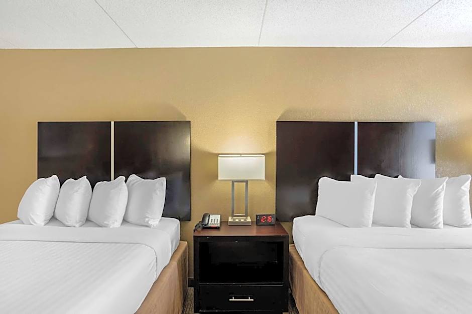 Best Western Harrisburg North Hotel
