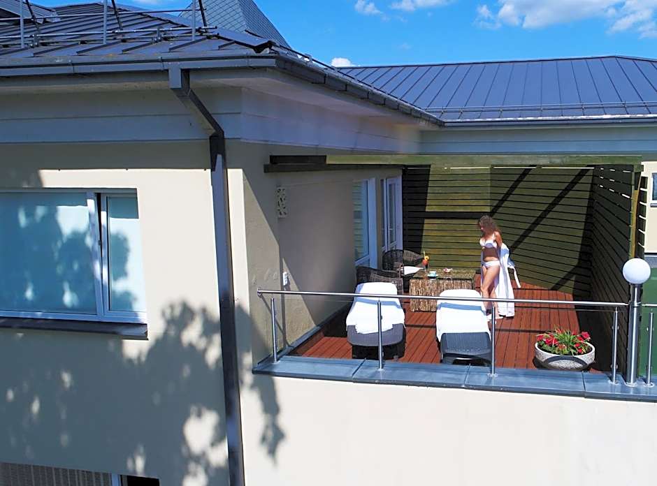 Aqua Center Apartments