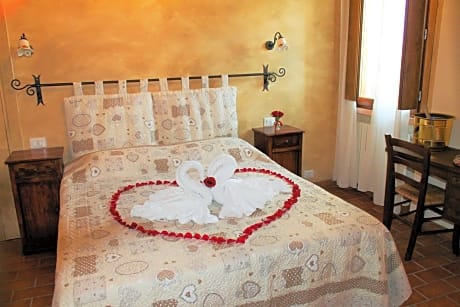 1 Double Bed or 2 Beds
