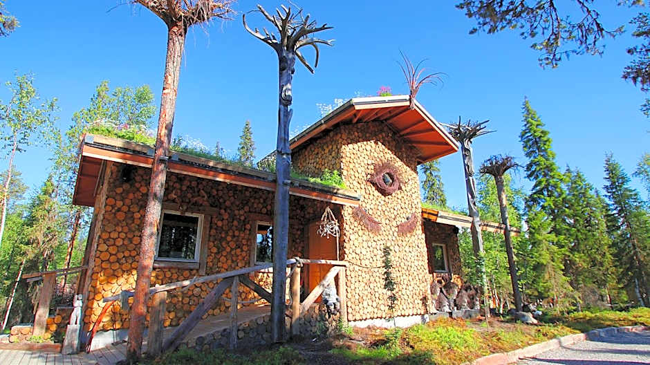 Elves Village Hotel