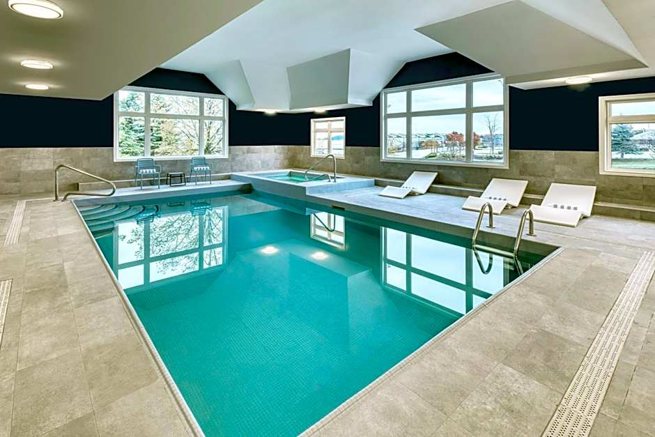Four Points by Sheraton Barrie