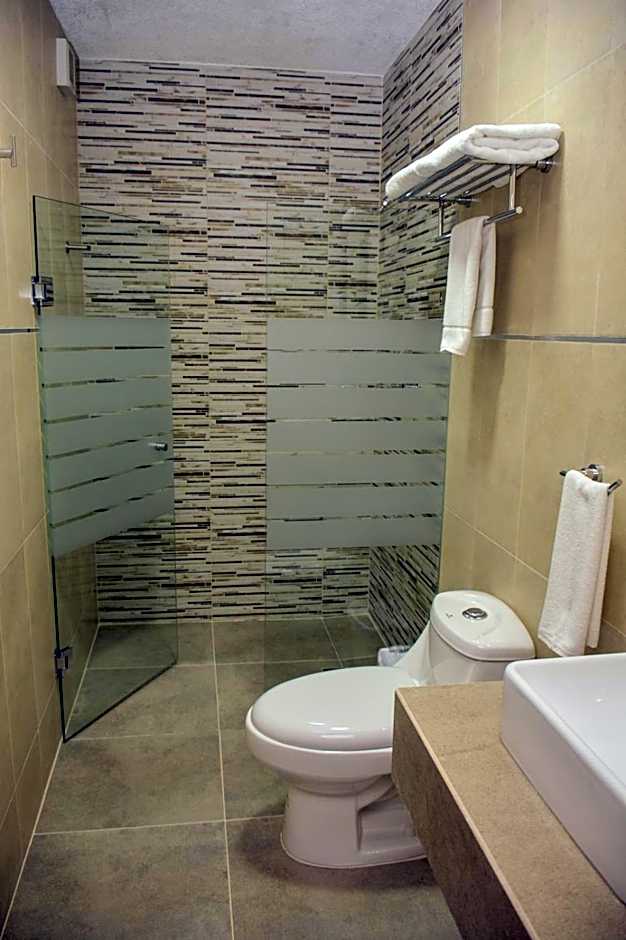 Suites Los Arcos