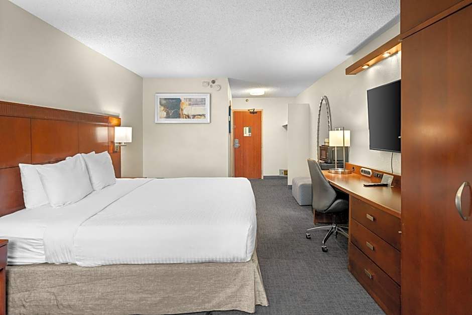 88 Palms Hotel & Event Center