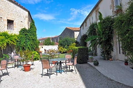 Hôtel du Donjon