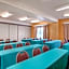 Comfort Inn & Suites Salem Northeast