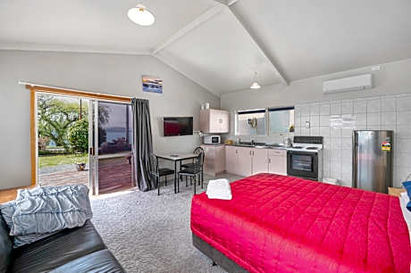 Business One-Bedroom Apartment