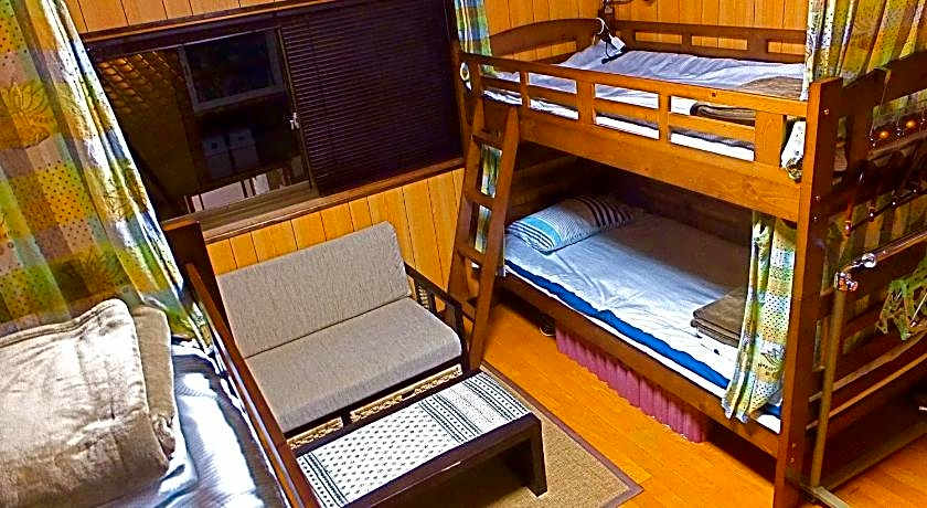 Aoshima Guesthouse Hooju