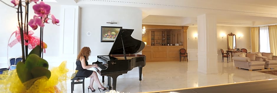Tesoretto Hotel