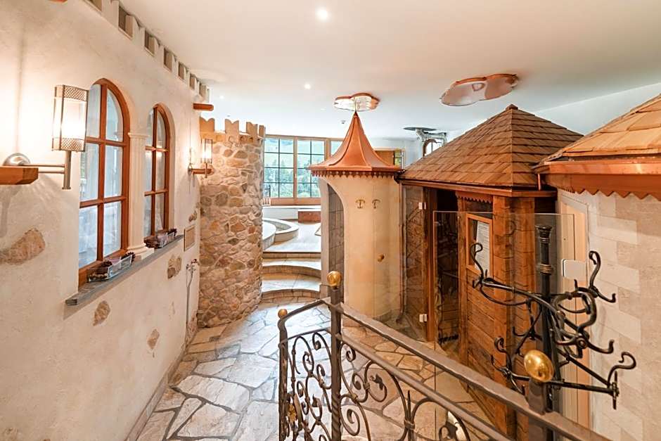 Al Plan, A mountain moving hotel