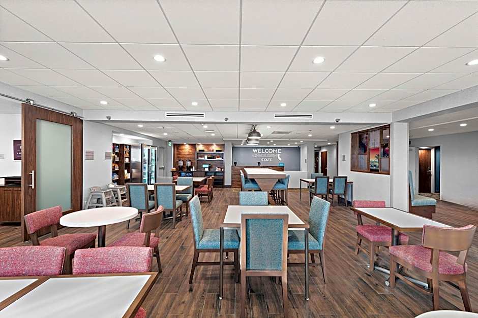Hampton Inn by Hilton Los Angeles Airport
