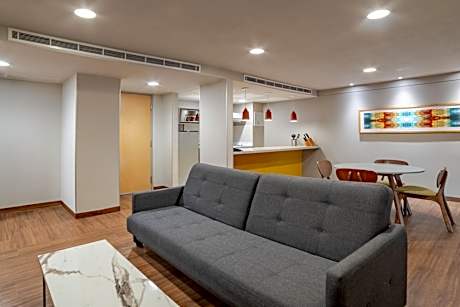 One-Bedroom Suite with King or Twin Bed and Sofa Bed