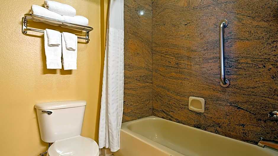 SureStay Plus Hotel by Best Western Mesquite