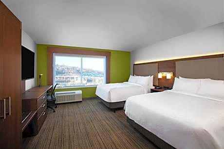 Standard Room with Two Queen Beds