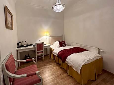 Economy Single Room without Window