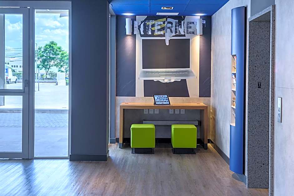 Ibis Budget Curitiba Aeroporto