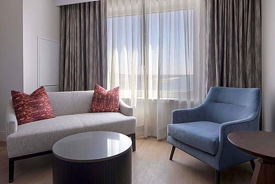 Horseshoe Lake Charles - A Caesars Rewards Destination