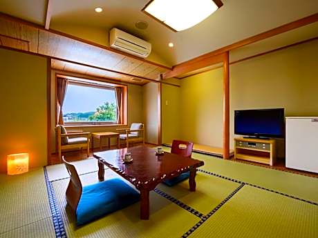 Japanese-Style Quadruple Room - Smoking