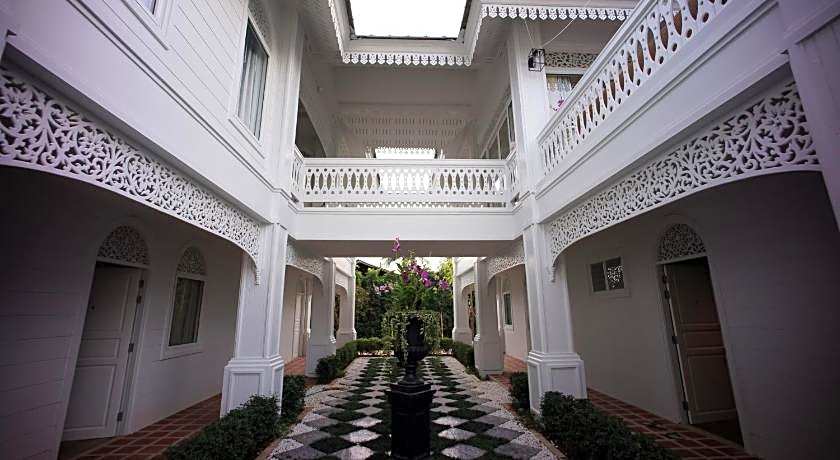 NirvaNAN House