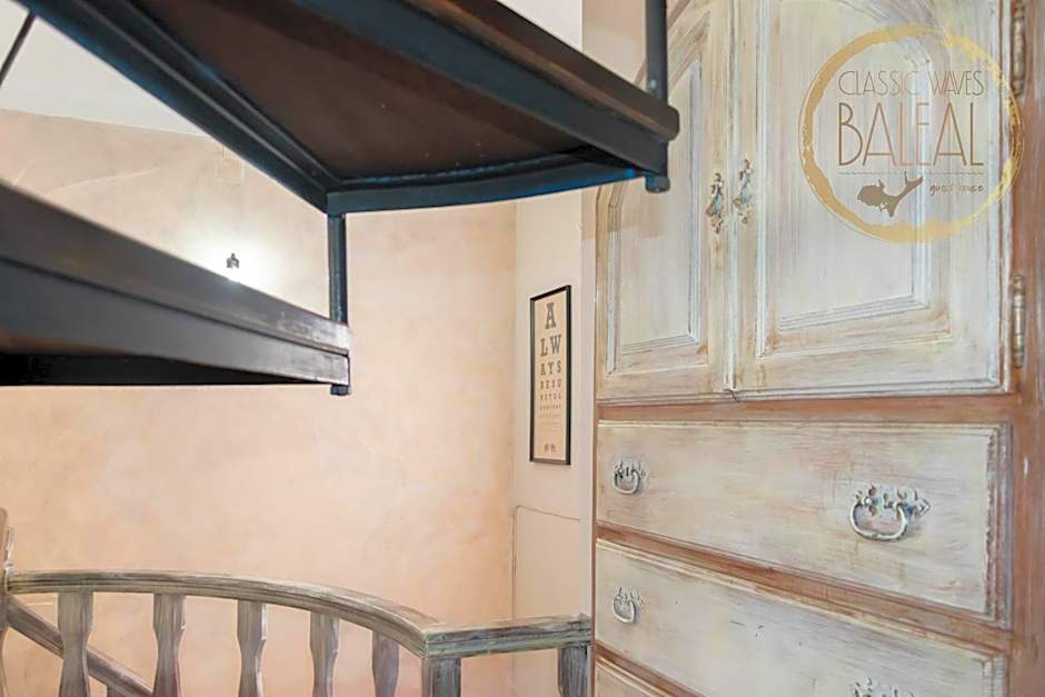 Baleal Classic Waves Guest House