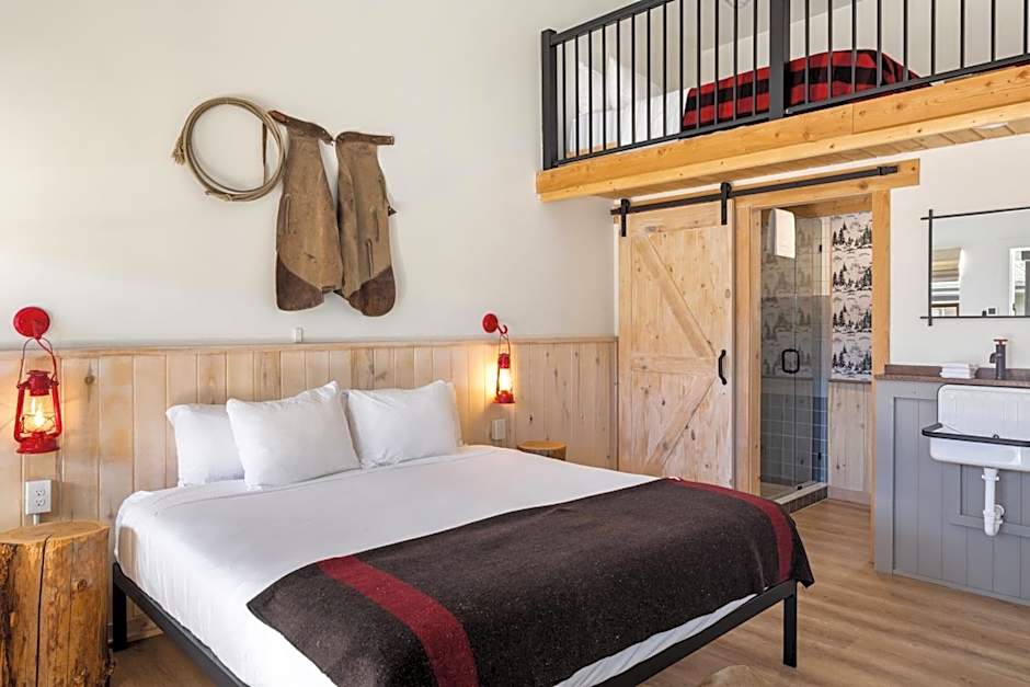Hotel Palomino
