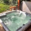 CHAMBRE DOUBLE AVEC PISCINE ET JACUZZI