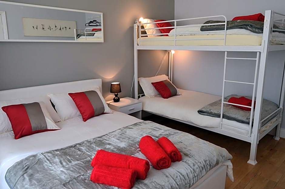 Old Trafford Guest House