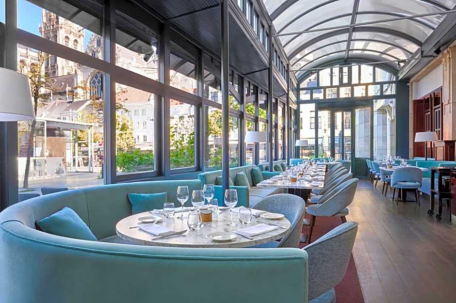 Hilton Antwerp Old Town