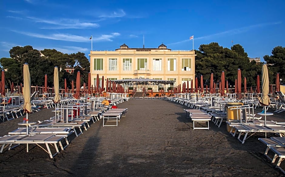 Suite Hotel Nettuno