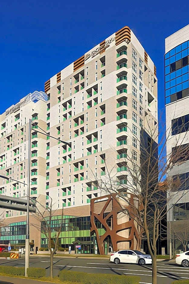 Jinju Raon Stay In Perla