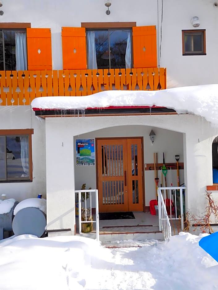 Madarao Elm Pension