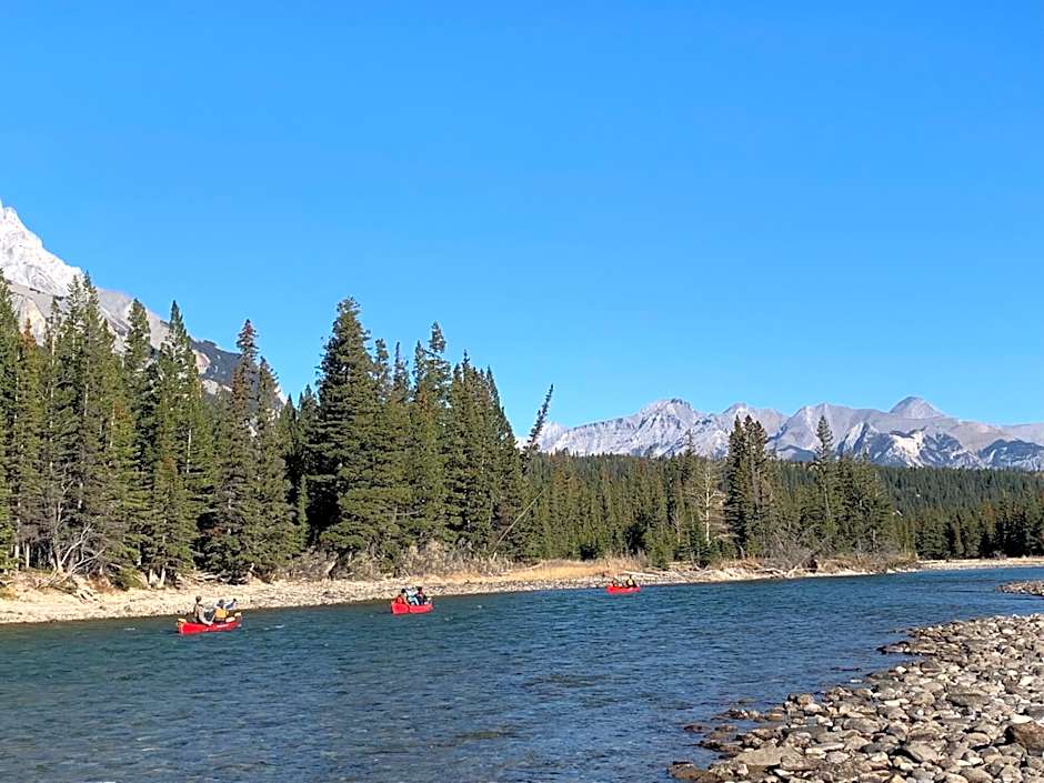 Solara Suite with Indoor Pool / Hot tub / Parking