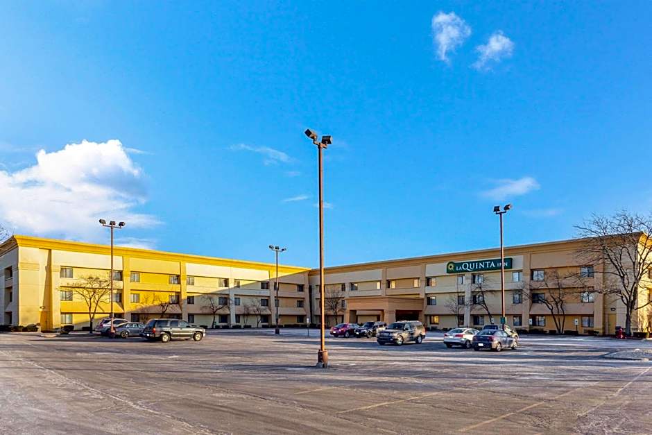 La Quinta Inn by Wyndham Chicago Willowbrook – Willowbrook, IL