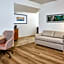 Hampton Inn By Hilton And Suites Destin