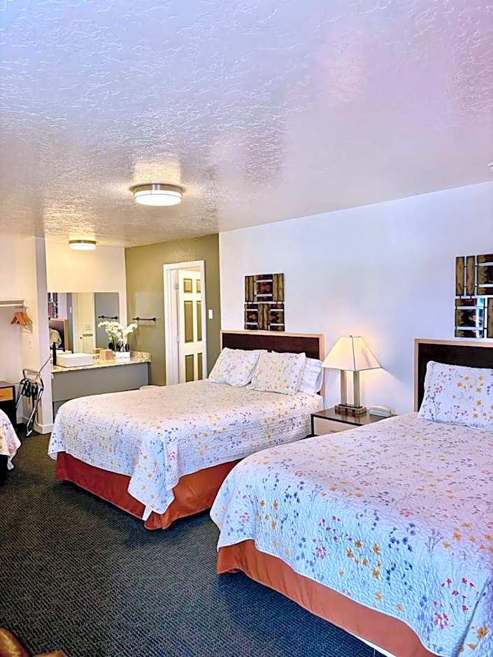 Motel West