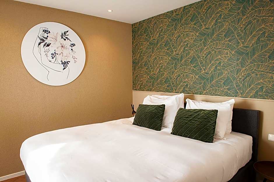 De Zon Hotel & Restaurant by Flow