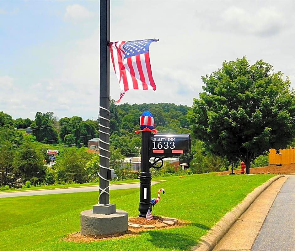 Quality Inn Jonesville I-77