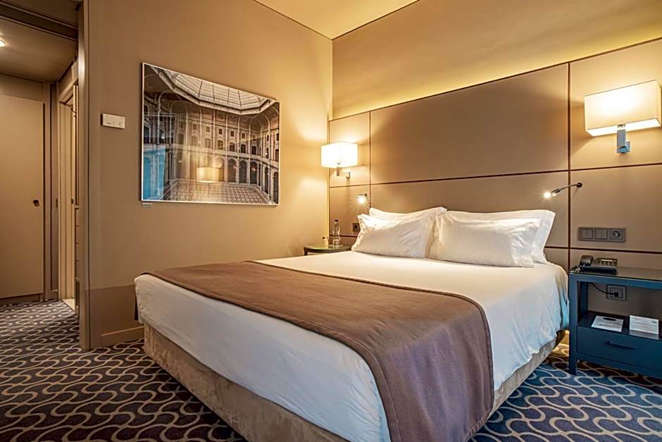 Hotel Dom Henrique - Downtown