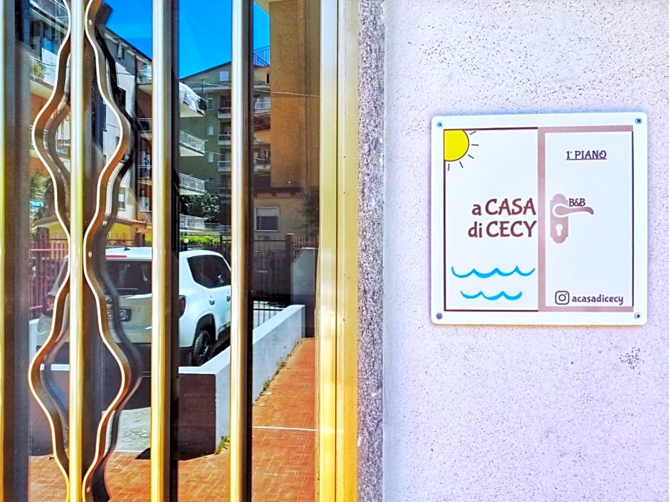 a CASA di CECY