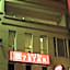 7 Star Boutique Hotel