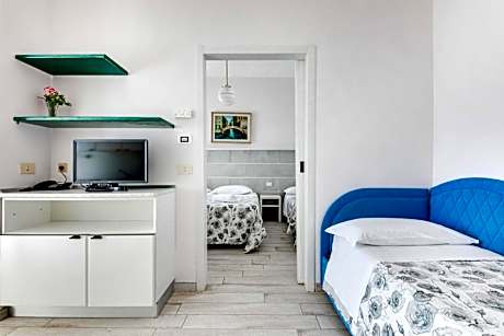 One-Bedroom Apartment with Sea View